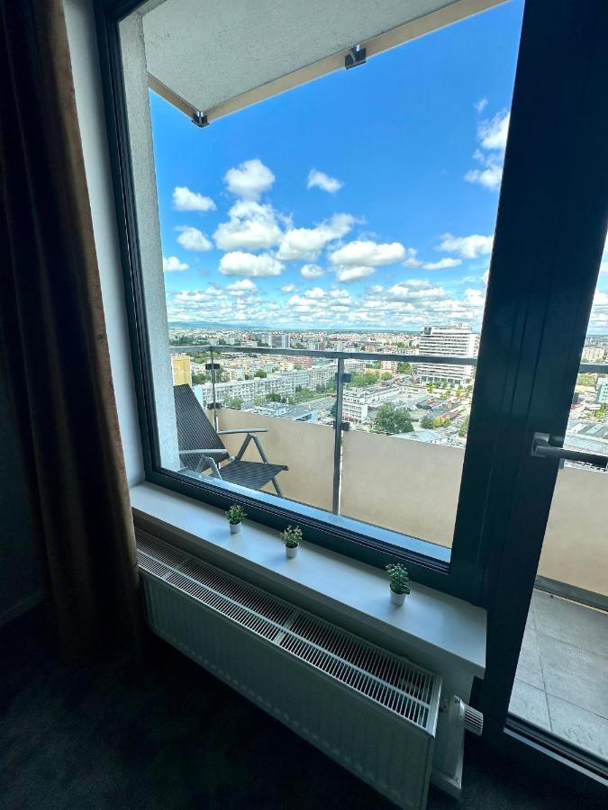 Luxusny Na 21 Poschodi S Parkovanim Zadarmo Ba * Pressburg