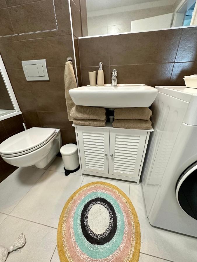 Apartment Luxusny Na 21 Poschodi S Parkovanim Zadarmo Ba *